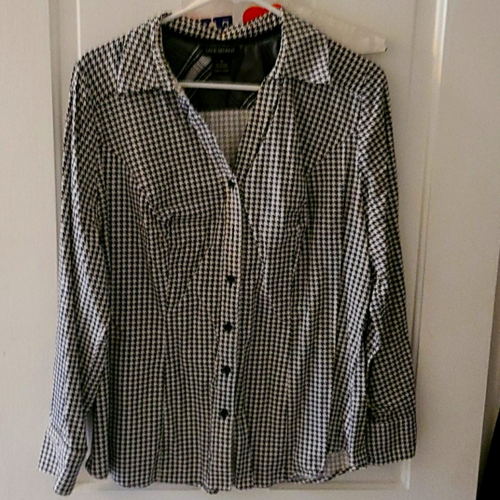 Lane Bryant Long Sleeve Button Up Collared Shirt